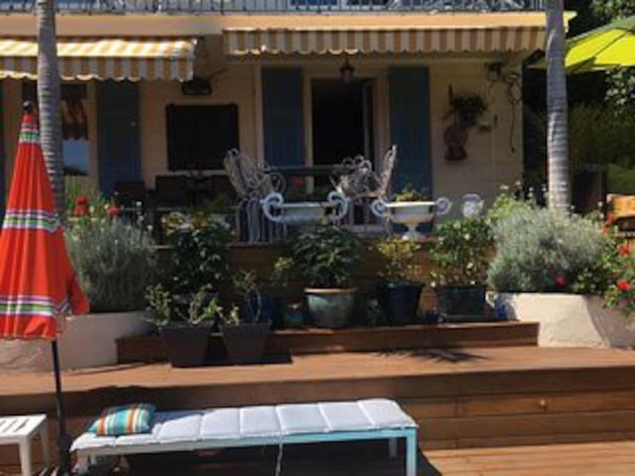 Centre, Piscine, Intime, En Ancienne Apartment Nizza